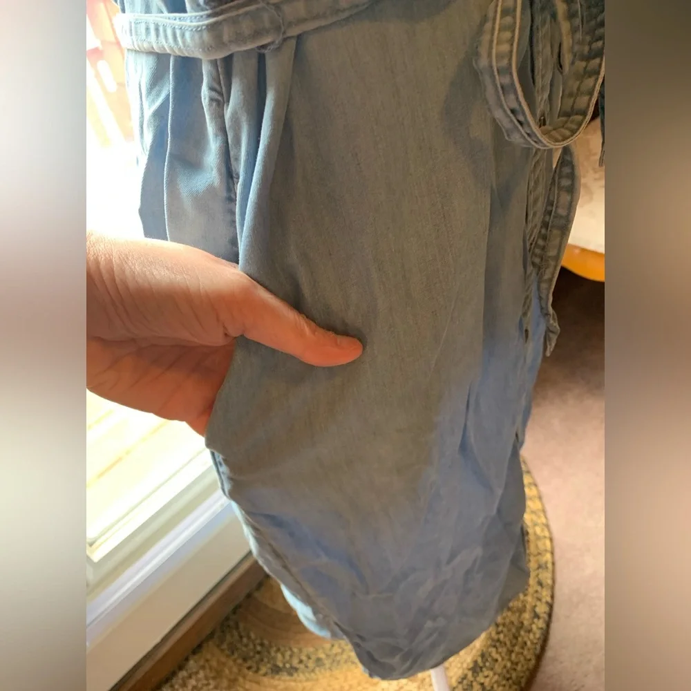 C&C California size S Light Wash Denim Shirt Dress w/Tie Belt - Picture 4 of 13